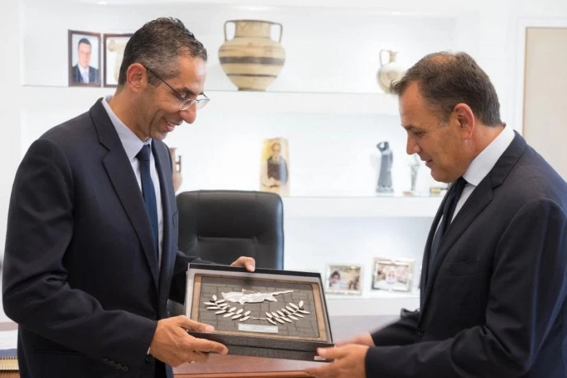 Κύπριος υπουργός Άμυνας: «Να τερματίσει τις προκλητικές ενέργειες στην περιοχή η Τουρκία»